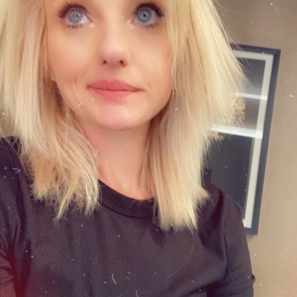 Meet your Posher, Janice - Picture 7 of 11